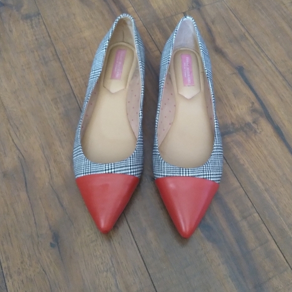 Isaac Mizrahi Glen Plaid and Red Leather Pointed Toe Flats - Picture 3 of 6